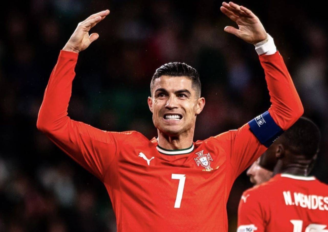 爱游戏登陆入口-C罗在比赛中受伤退赛,巴黎主帅表示担忧!的简单介绍