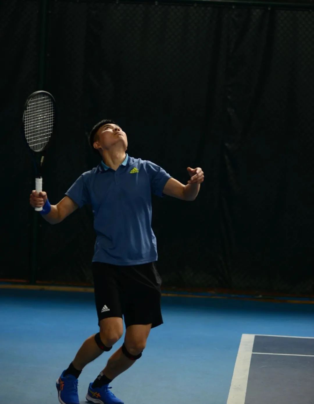 领先优势明显首场状态出色，独行侠观众沸腾！，浓眉哥重返赛场上演精彩一战的简单介绍